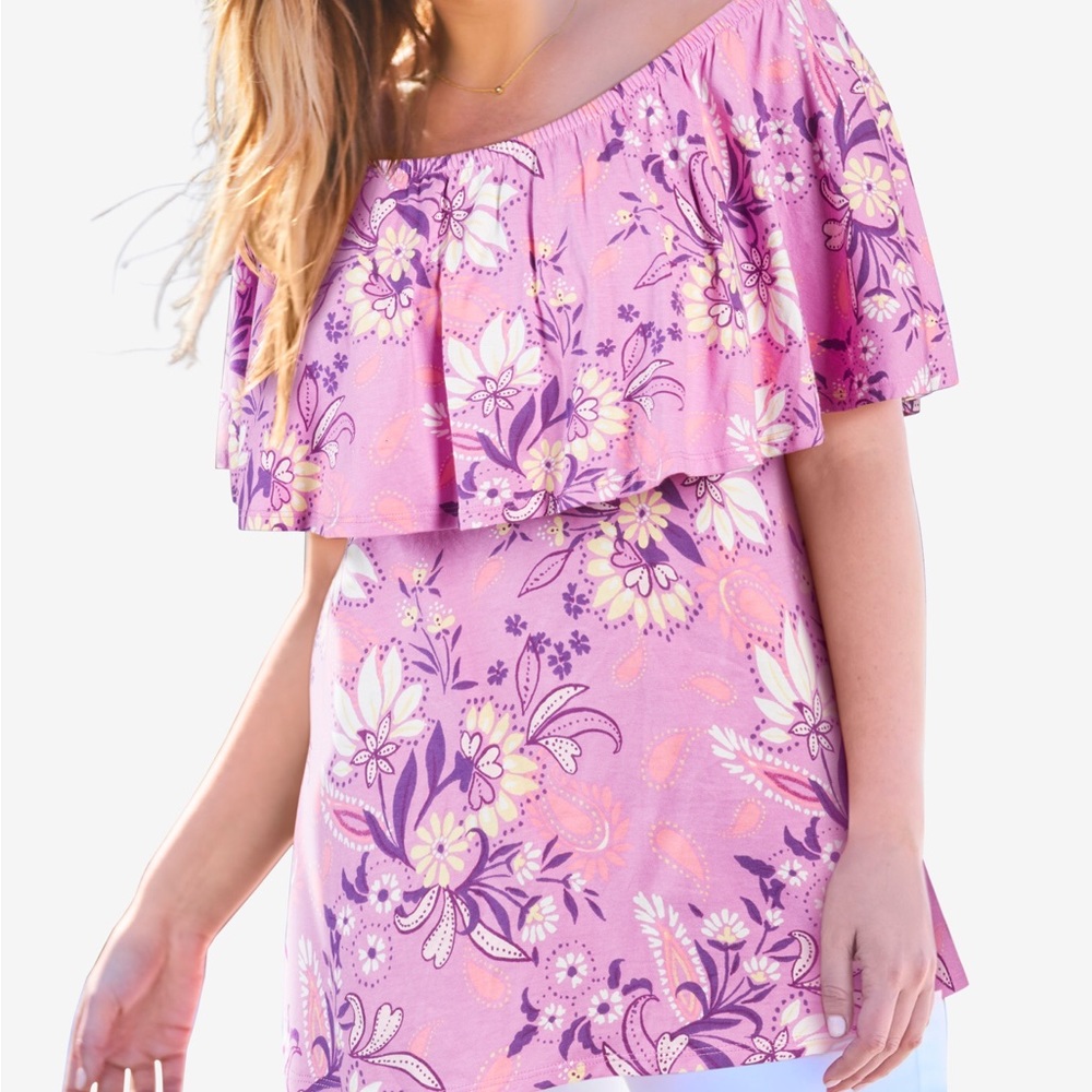 New woman within off shoulder ruffle floral orchid tee 4x. A-45